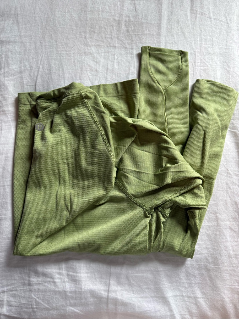 lululemon athletica Light Olive Green Ribbed Long Sleeve Top Race Length